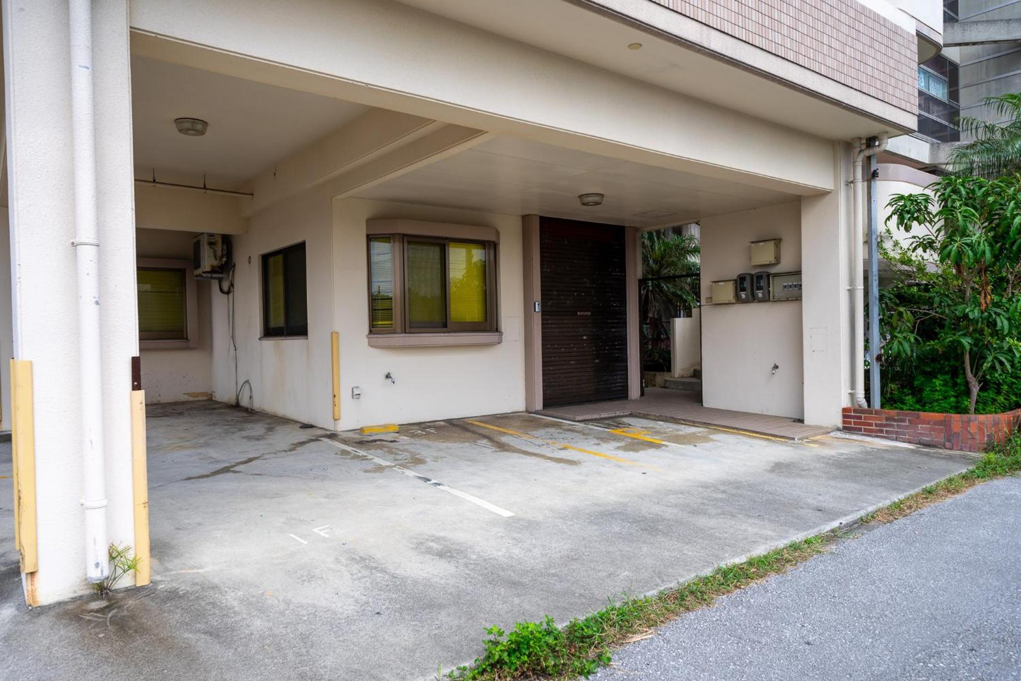 Wing Mihama B014 Apartment Chatan Exterior photo