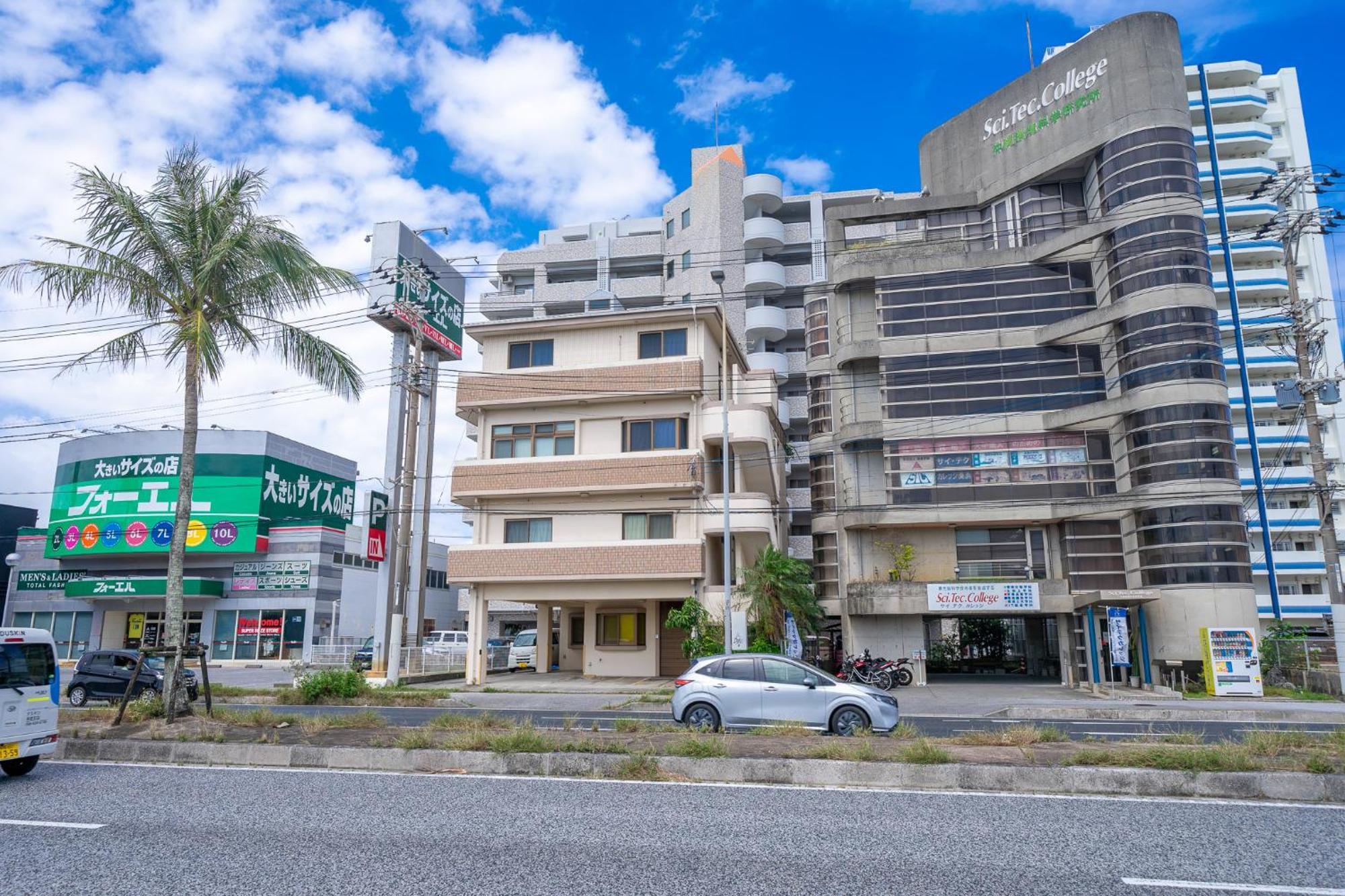 Wing Mihama B014 Apartment Chatan Exterior photo